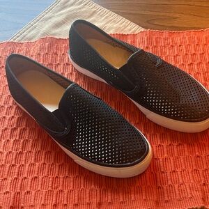 Sperry Women's Black Slip-On Shoes Sz 7 EUC